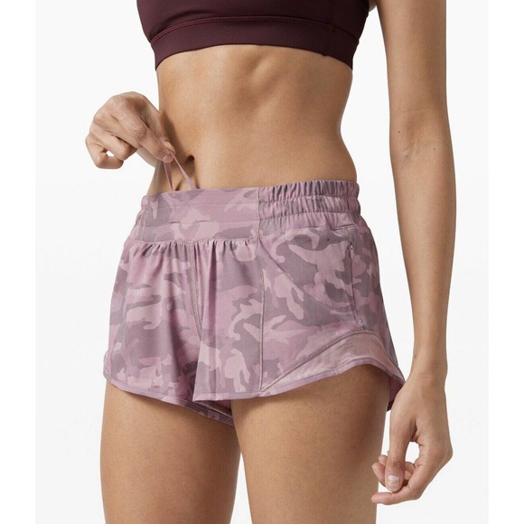 LULULEMON HOTTY HOT SHORT INCOGNITO CAMO PINK New
